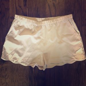 Pale dusty pink scalloped shorts